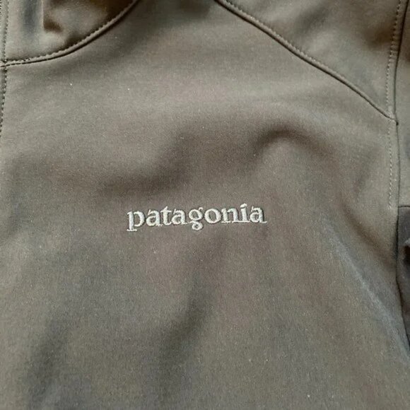 Patagonia Men's Black Wind Breaker Jacket with Twitch Logo Size M NWOT - Picture 3 of 10